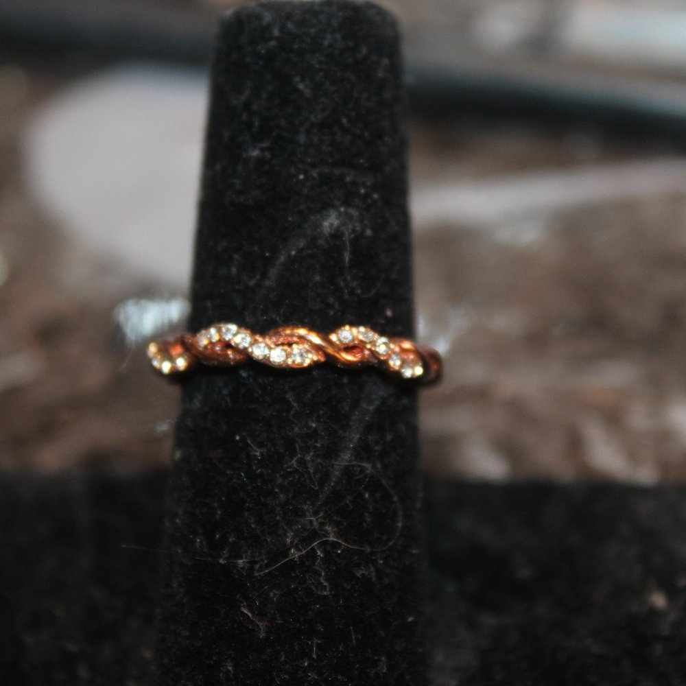 Anniversary or wedding band